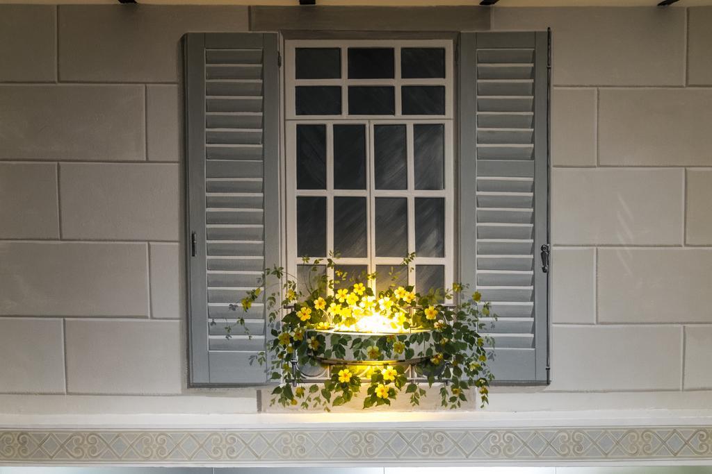 Apartamento Il Soppalco Luino Exterior foto